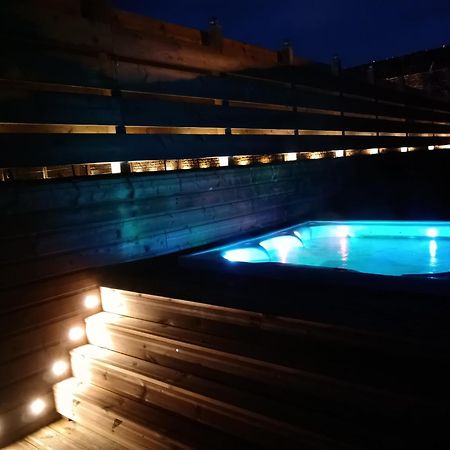 Bretteville-l'Orgueilleuse Bed & Breakfast Chateau Les Cedres المظهر الخارجي الصورة